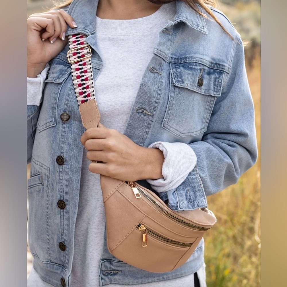 Grace and Lace belt bag